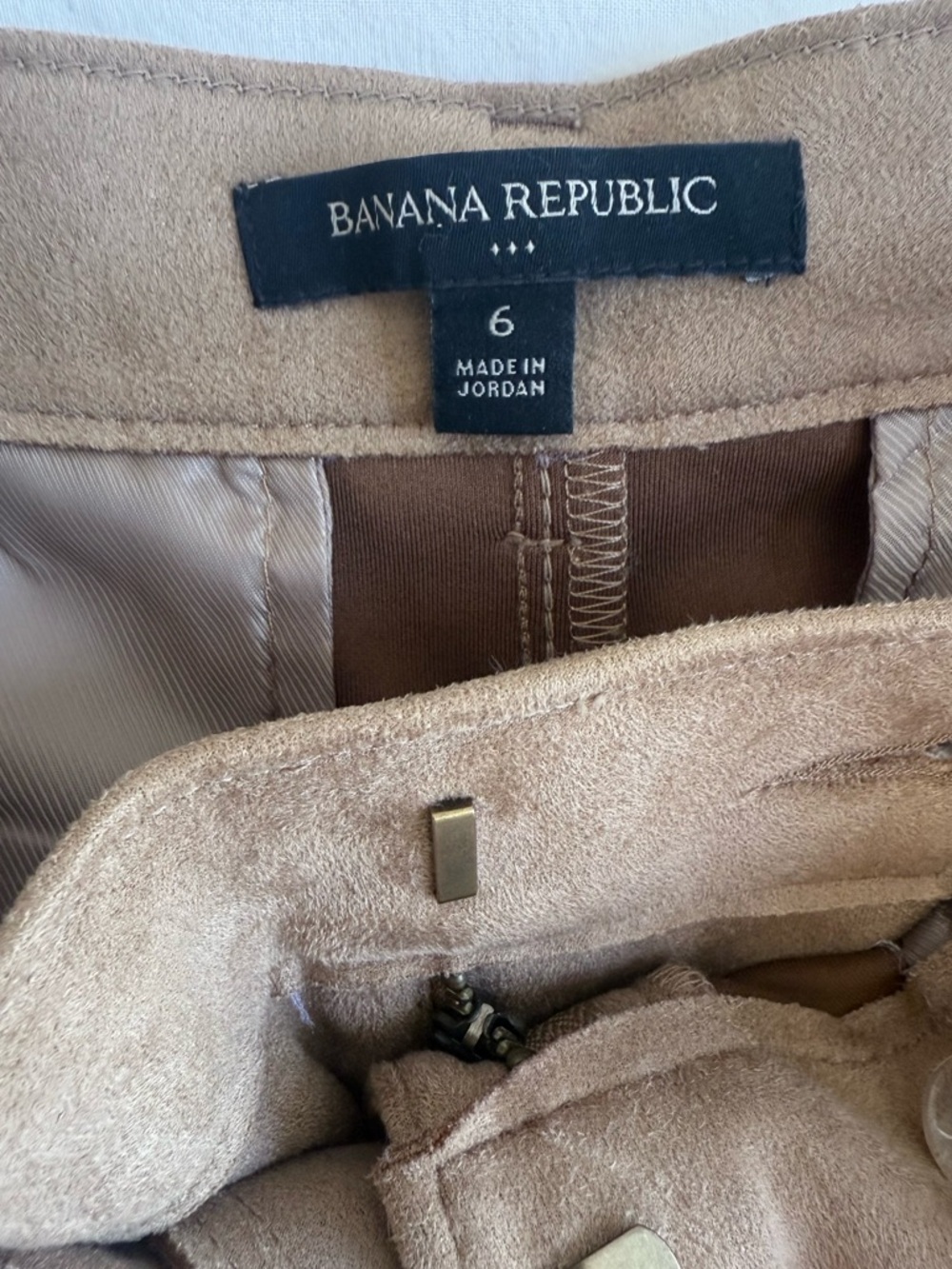Banana Republic Faux Suede Tie Waist Shorts Tan High Rise Belted Size 6 - Picture 7 of 7